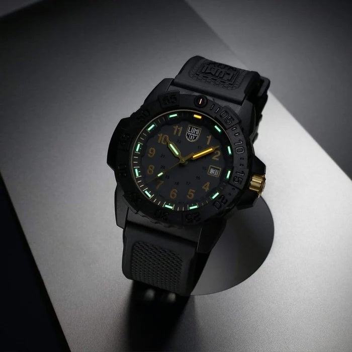 LUMINOX - Navy SEAL