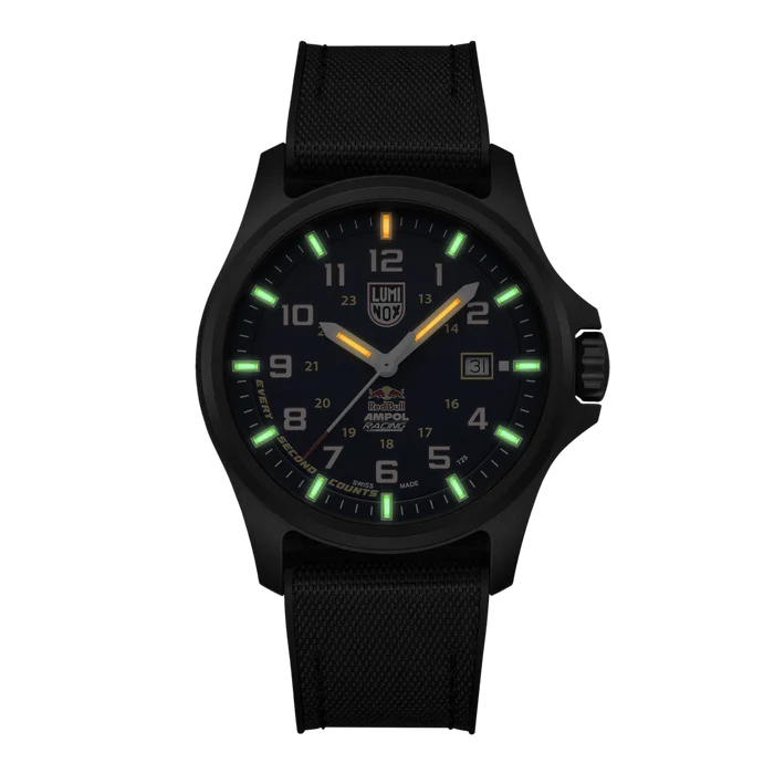 LUMINOX - Red Bull Racing Limited Edition