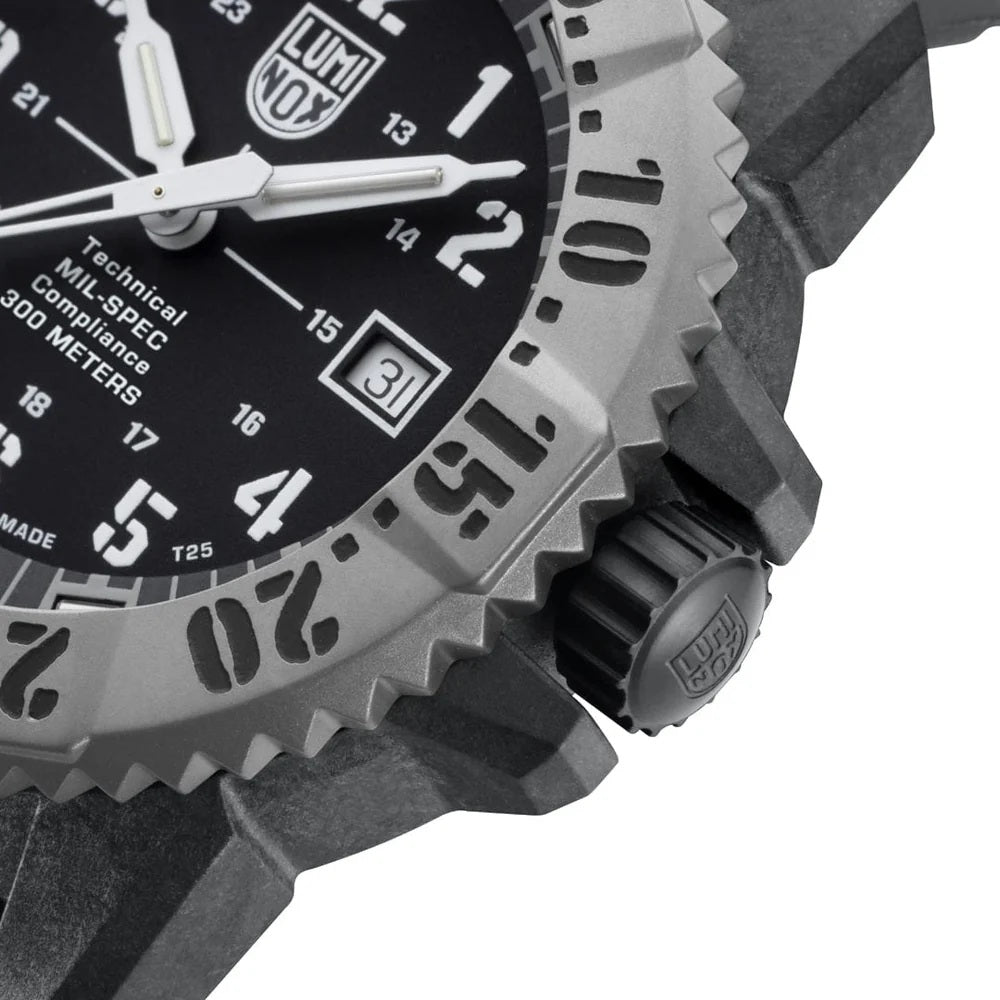 LUMINOX - MIL-SPEC inspiriert