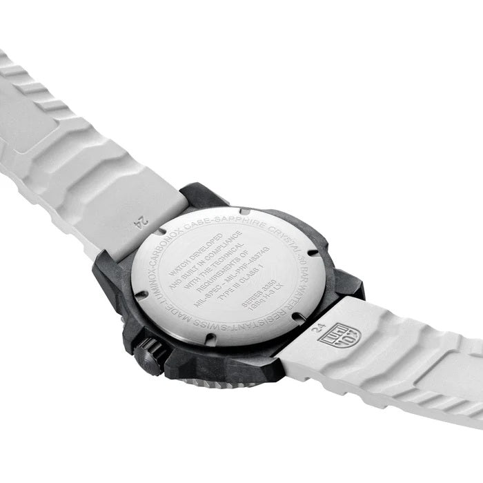 LUMINOX - MIL-SPEC inspiriert