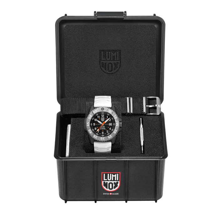 LUMINOX - MIL-SPEC inspiriert