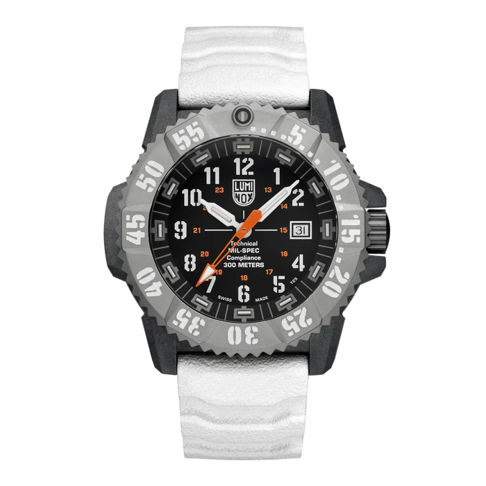 LUMINOX - MIL-SPEC inspiriert
