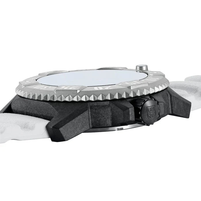LUMINOX - MIL-SPEC inspiriert