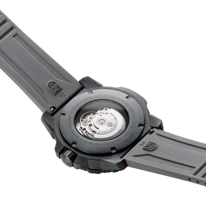 LUMINOX - Master Carbon Seal Automatic