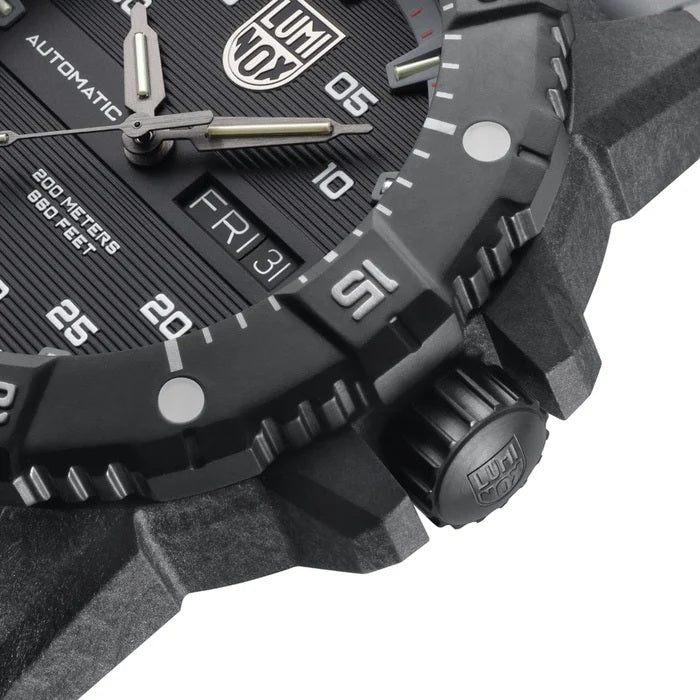 LUMINOX - Master Carbon Seal Automatic