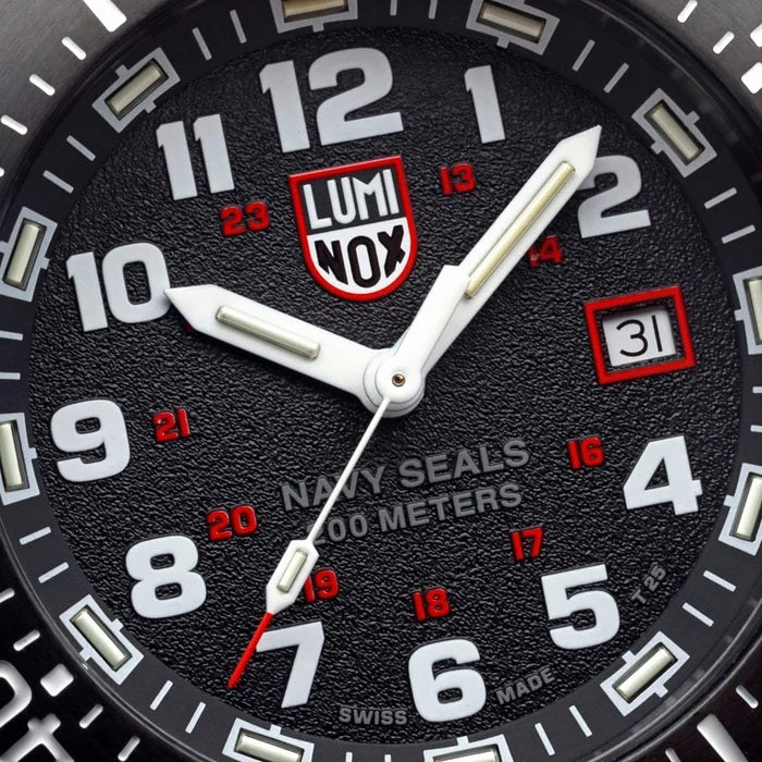 LUMINOX - Navy SEAL