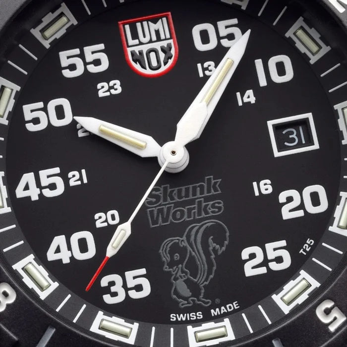 LUMINOX - F-117 Nighthawk™ x Skunk Works ®