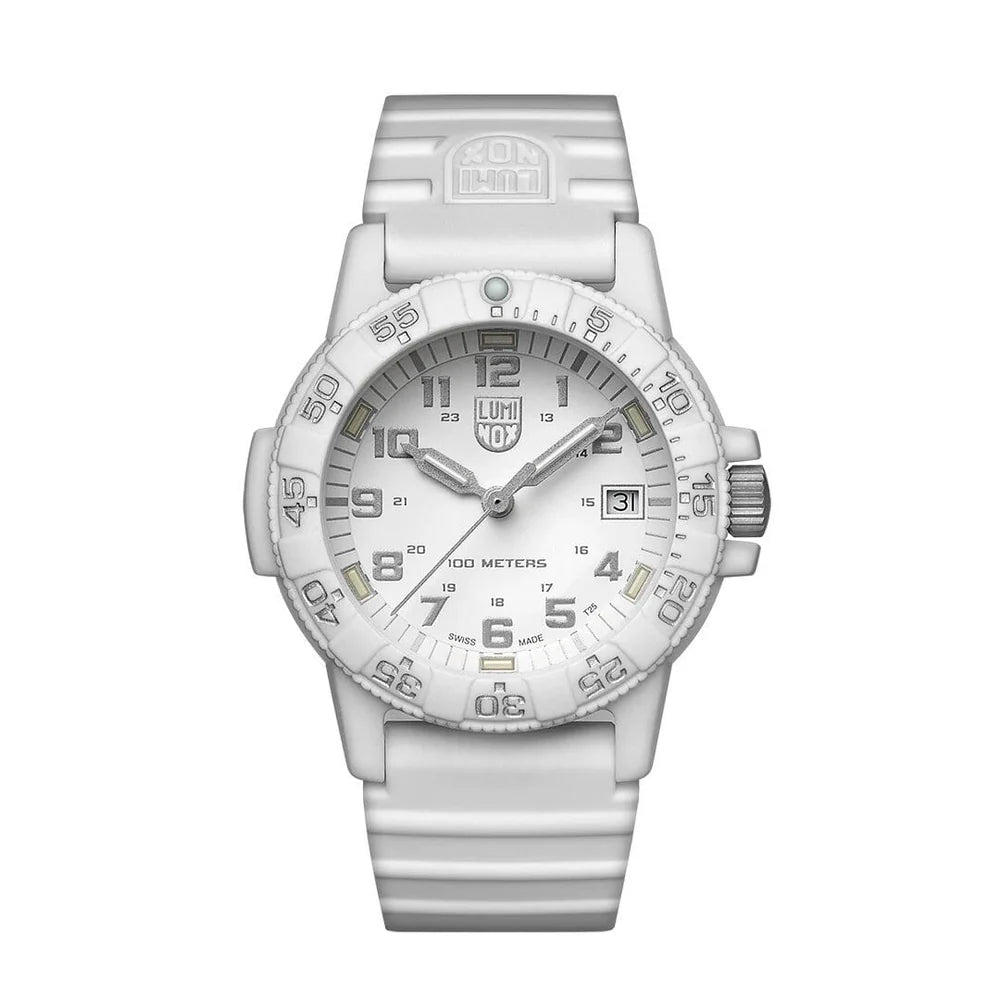 LUMINOX - Leatherback Sea Turtle