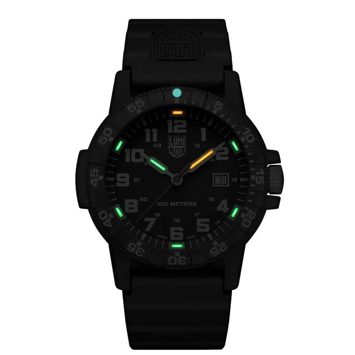 LUMINOX - Leatherback Sea Turtle Giant