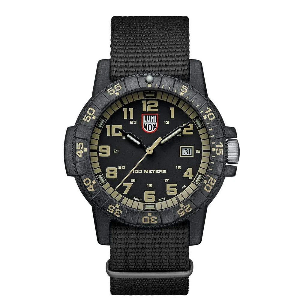 LUMINOX - Leatherback Sea Turtle Giant